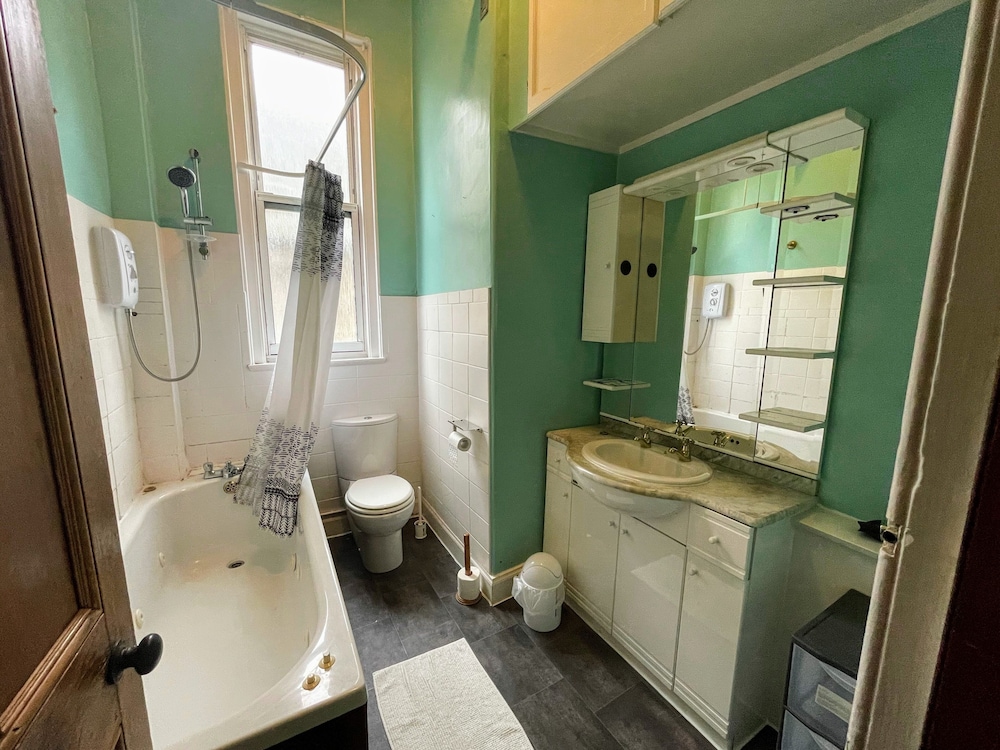 airdenair guest house