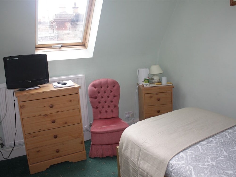 airdenair guest house