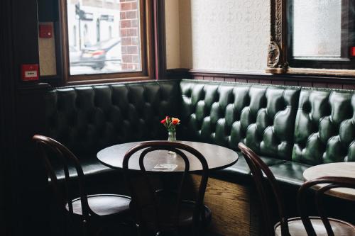 camden enterprise hotel and pub