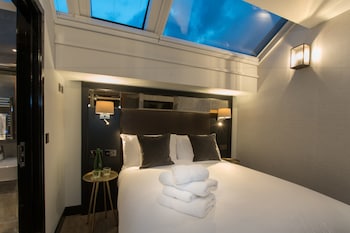 camden enterprise hotel and pub