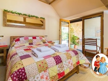 Widbrook Barns,Bradford-On-Avon>>Bath,3 star