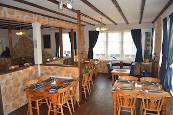 belgrave arms hotel