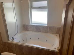 glenlossie guest house