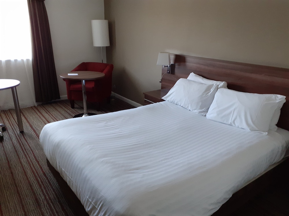 holiday inn barnsley by ihg