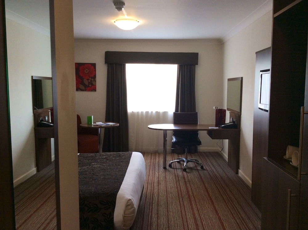 holiday inn barnsley by ihg