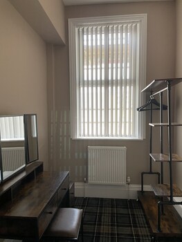 carlton house scarborough