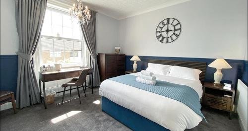 Mallories,Hinckley>>Earl Shilton,3 star