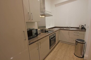 the castle collection 25 castle street