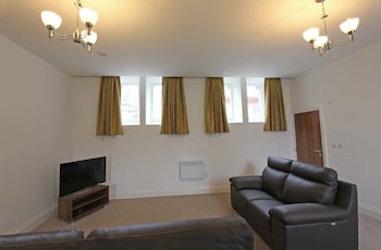 the castle collection 25 castle street