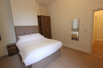 the castle collection 25 castle street