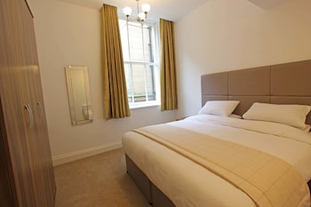 the castle collection 25 castle street