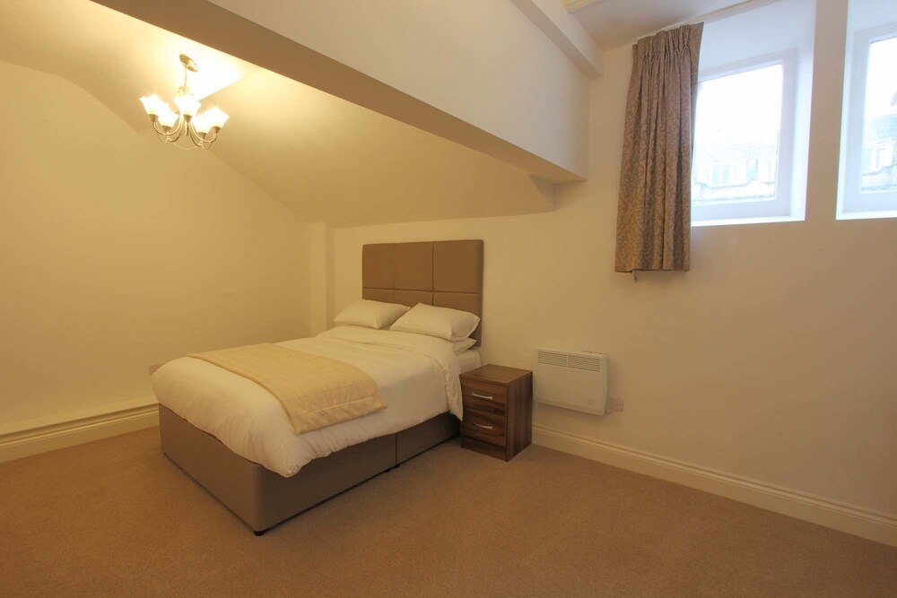 the castle collection 25 castle street