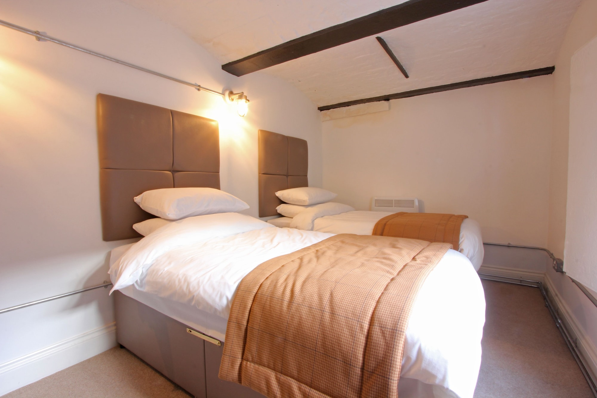 the castle collection 25 castle street