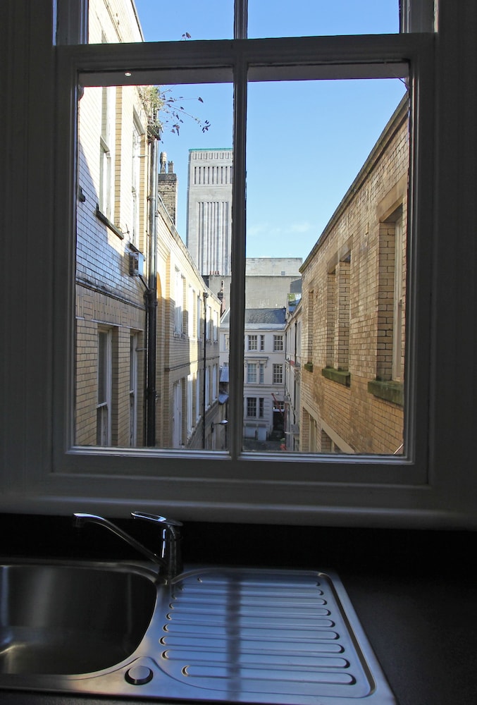 the castle collection 25 castle street