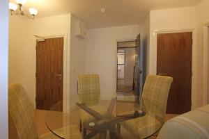 the castle collection 25 castle street