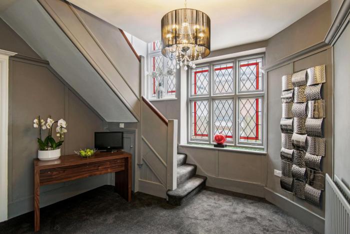 m hotels apartments