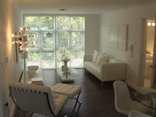 Wheel Water Collections,Cornwall>>Charlestown,4 star