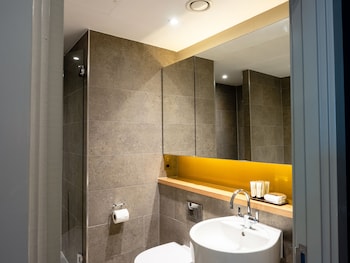 apex city of bath hotel