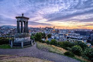 hub by premier inn edinburgh royal mile