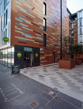 hub by premier inn edinburgh royal mile