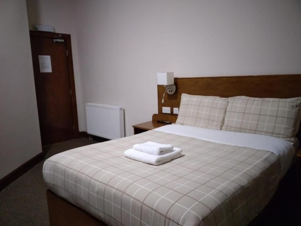 douglas hotel