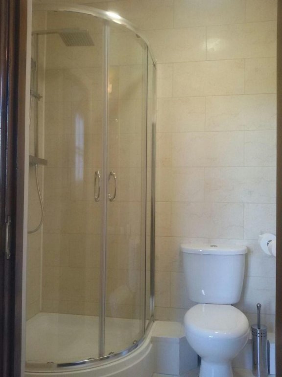 Douglas Hotel,Dumbarton>>Clydebank,3 star