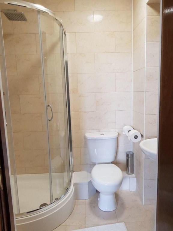 Douglas Hotel,Dumbarton>>Clydebank,3 star