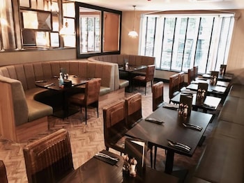 oxgang kitchen bar and rooms