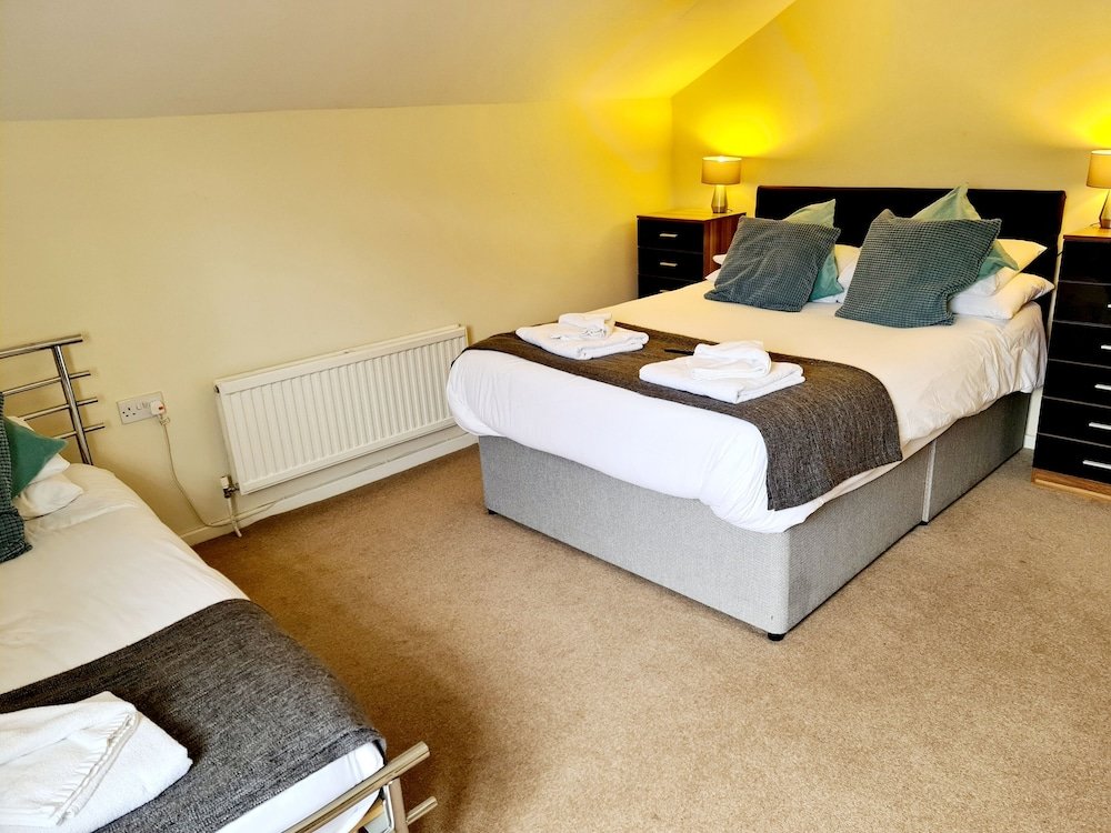 The Lamb And Flag Inn,Powys>>Mid-Wales,3 star