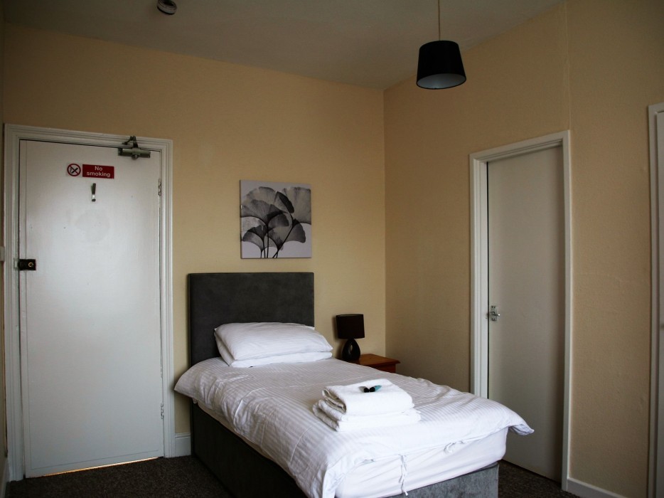 Royal Ashton Hotel,Taunton>>Somerset,3 star