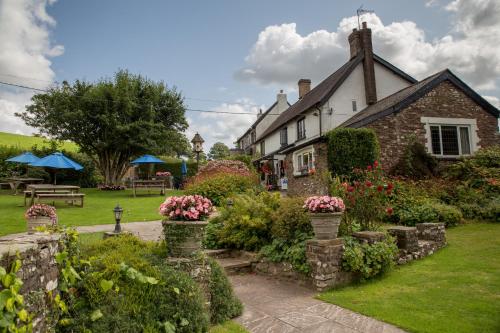 the greyhound inn and hotel