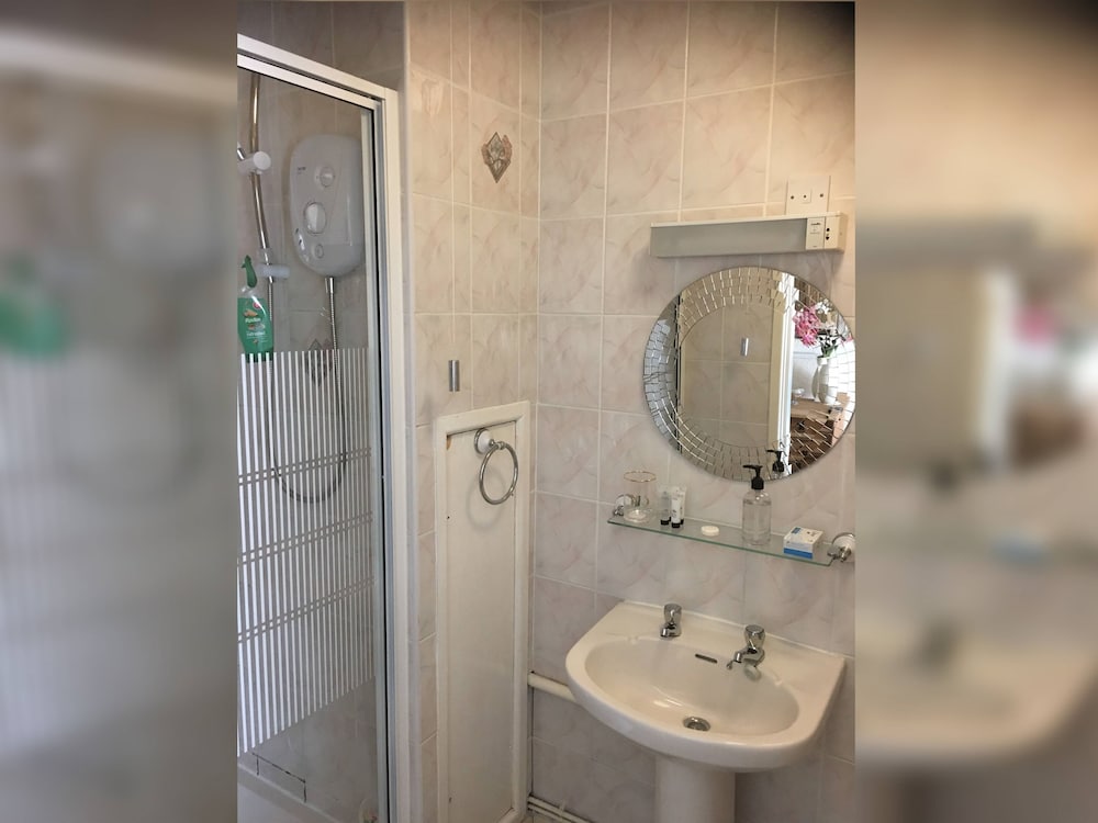 ye olde robin hood inn