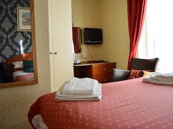 The Oak Lea Hotel,North West England>>Blackpool,2 star