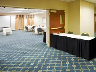 holiday inn express cambridge by ihg