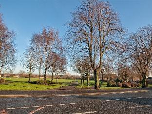 carmel apartments queen street residence