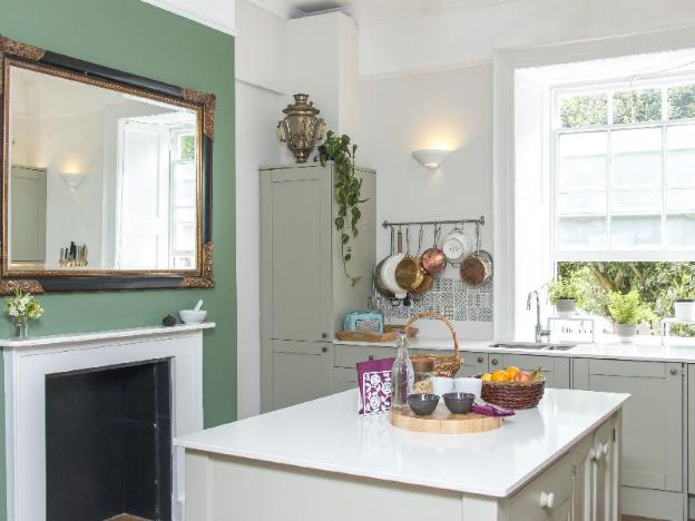 3 berkeley square guesthouse