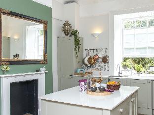3 berkeley square guesthouse