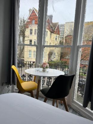 Avalon Guest House,7 Upper Rock Gardens,3 star