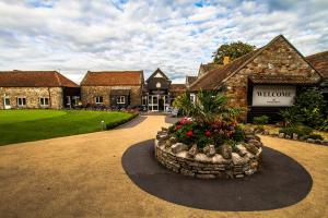 mendip spring golf club