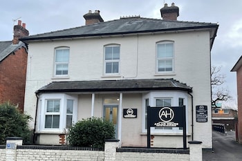 arlan house hotel