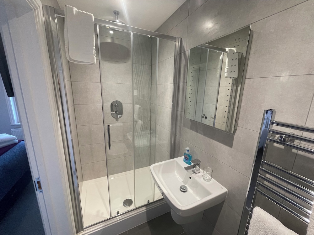 arlan house hotel