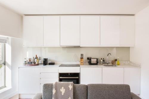 Hiding Space - Westgate Apartments,Bath And North East Somerset>>Bath,4 star