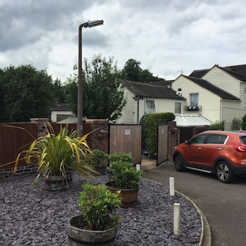 clayhanger guest house