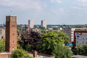 mica point city centre apartment