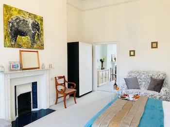 grosvenor apartments