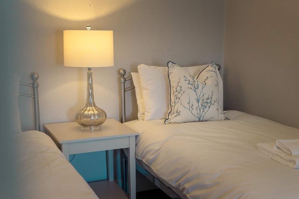 anabelles guest house