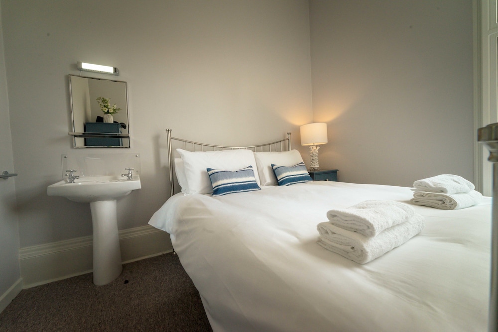 anabelles guest house