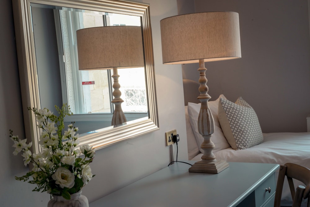 anabelles guest house