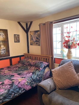 oyo yarm cottages