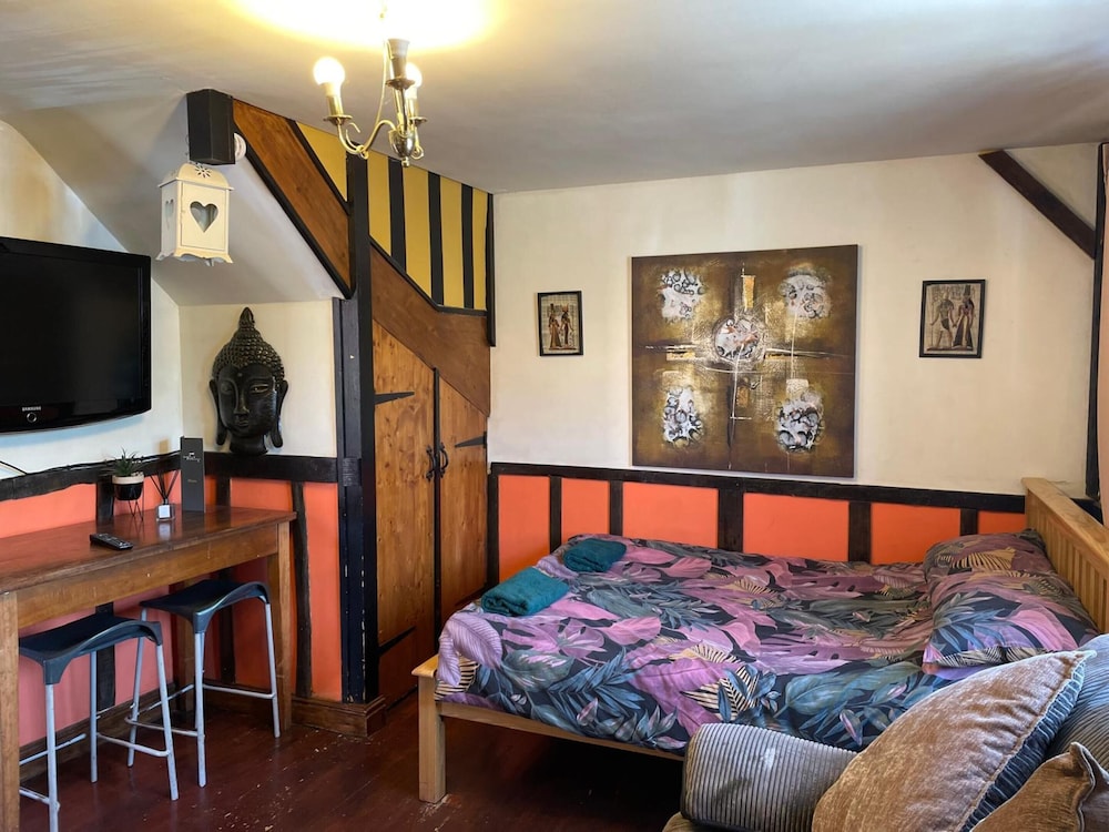 oyo yarm cottages